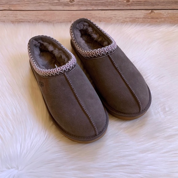 UGG Mole Tasman Slippers For Outdoor/Indoor Use - Picture 5 of 6